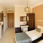 Hotel Papirus 3*