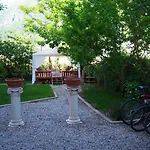 Hotel Papirus 3*