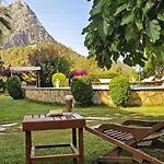 Papirus Hotel