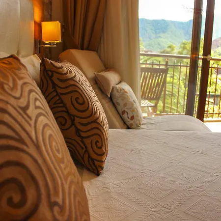 Hotel Papirus 2*