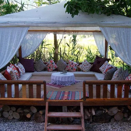 Papirus Hotel