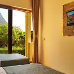 Hotel Papirus