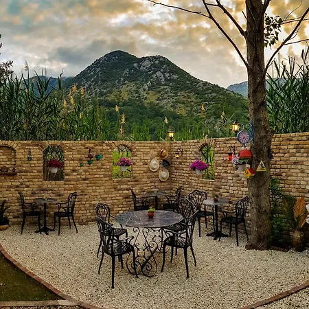 Papirus Otel