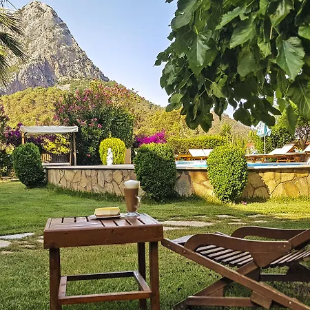 Papirus Otel