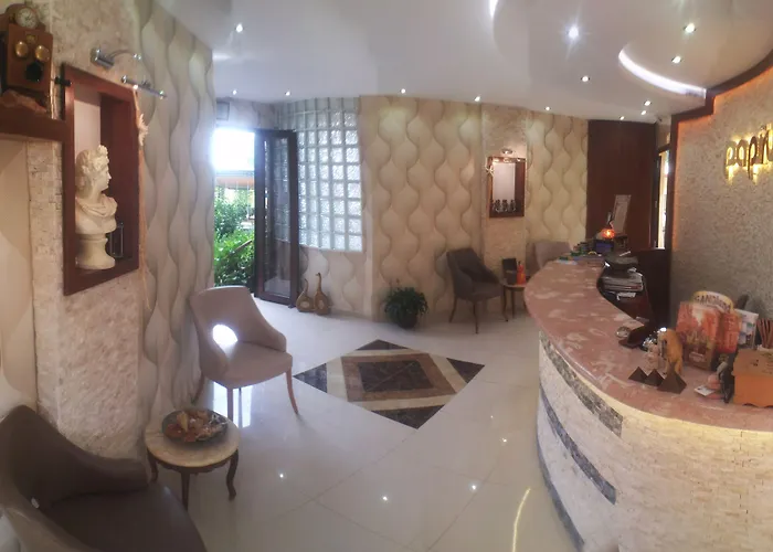 Papirus Hotel 3*